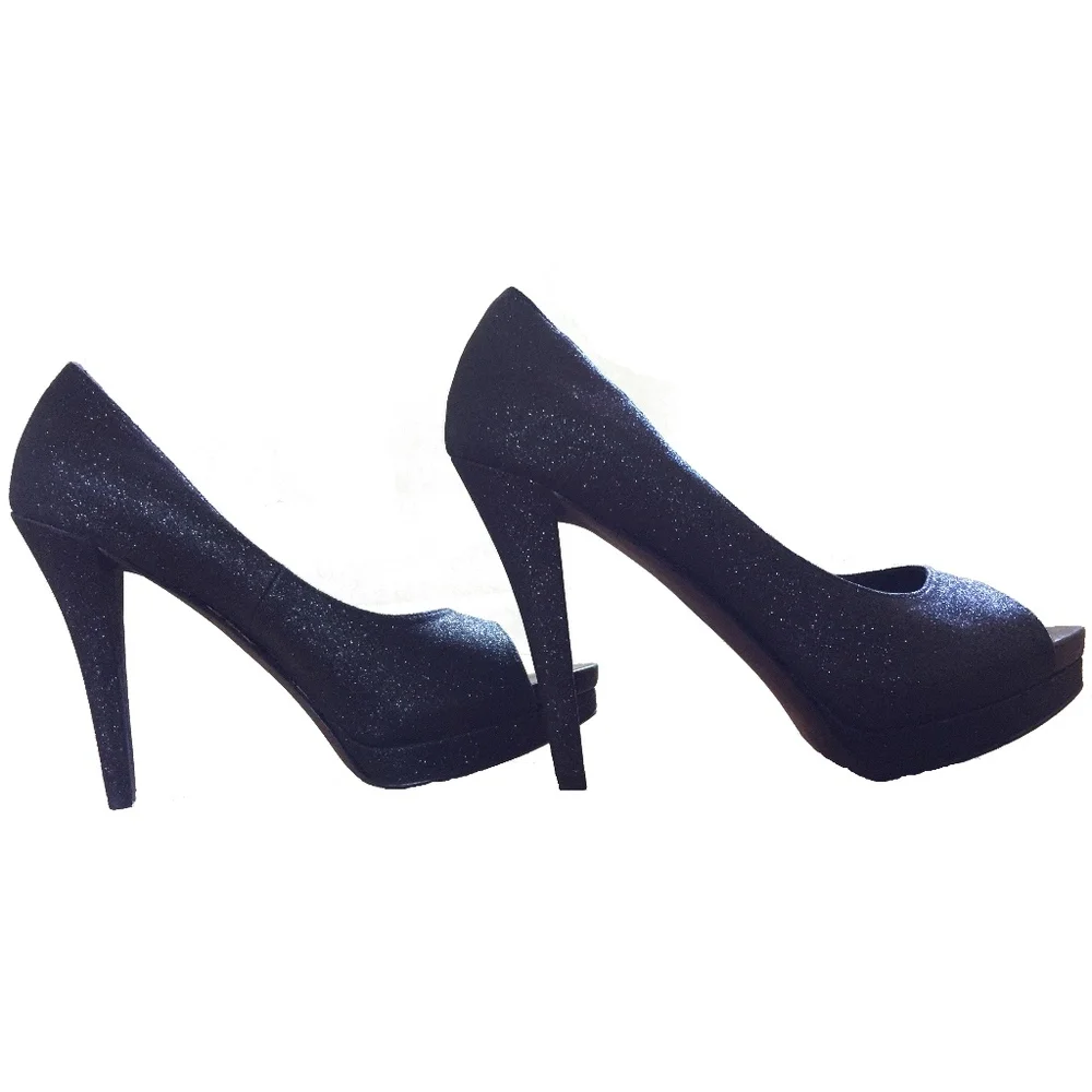 Vera Wang Selma Glitter Platform Wedding Heel Pump